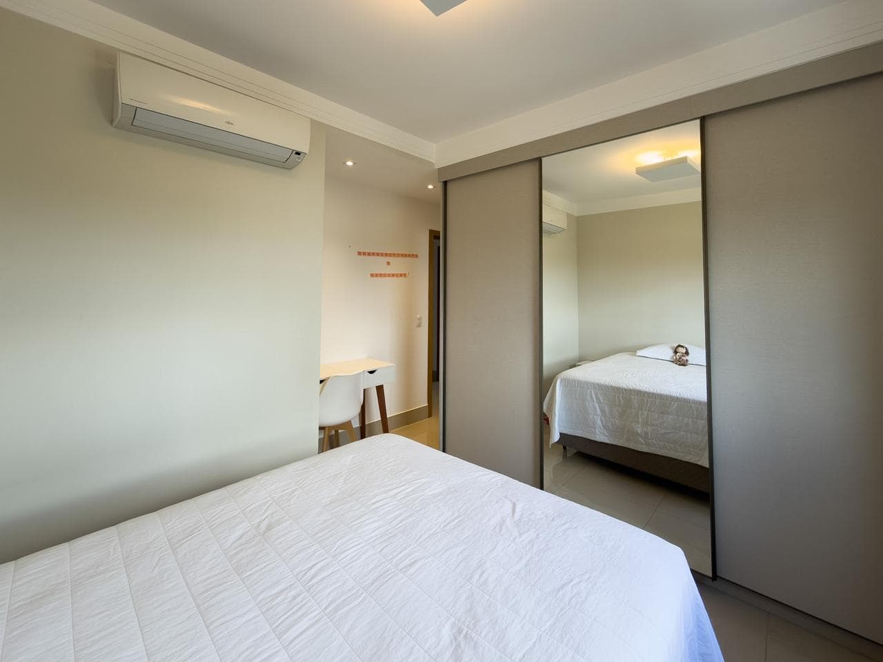 Apartamento alto padrão 4 dorms (1 suíte) com varanda gourmet e vista panorâmica - foto 6